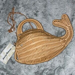 24HR DROP ⬇️ Tommy bahama wicker Whale crossbody/Clutch bag